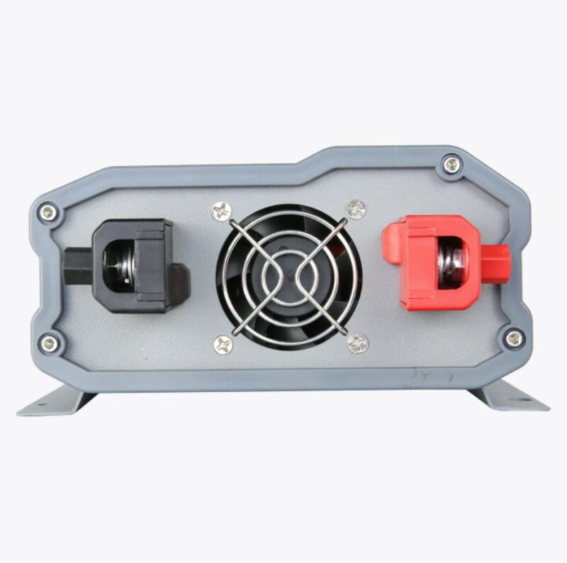 Hardkorr 600W Pure Sine Wave 12V to 240V Inverter - Image 3