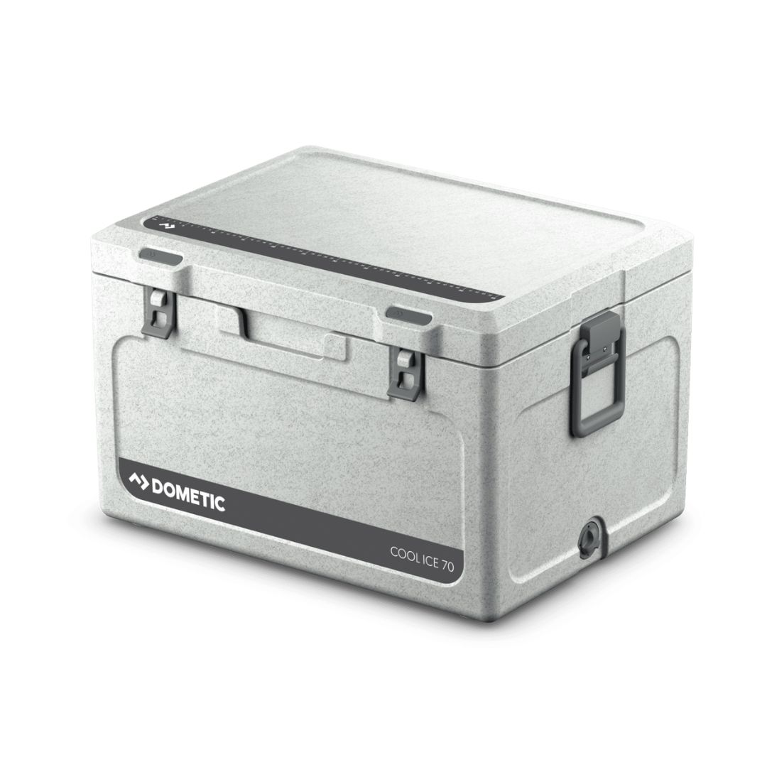 Dometic Cool Ice 71L Rotomoulded Icebox - Image 3